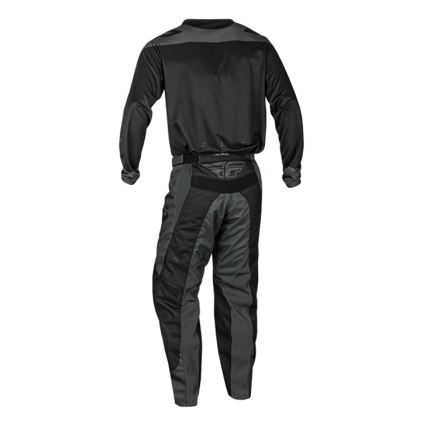 2024 TRAJE F-16 BLACK - Imagen 2